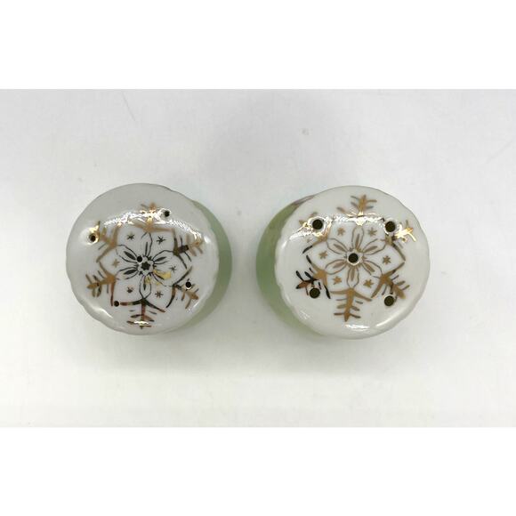 Vintage Lefton Salt & Pepper Shakers w/ Roses 2.5" Japan - Picture 3 of 4